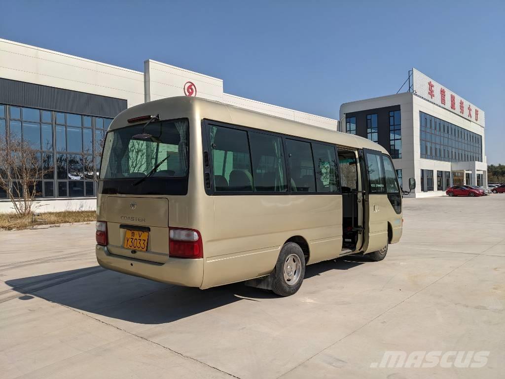 Toyota Coaster Bus Mini autobusi