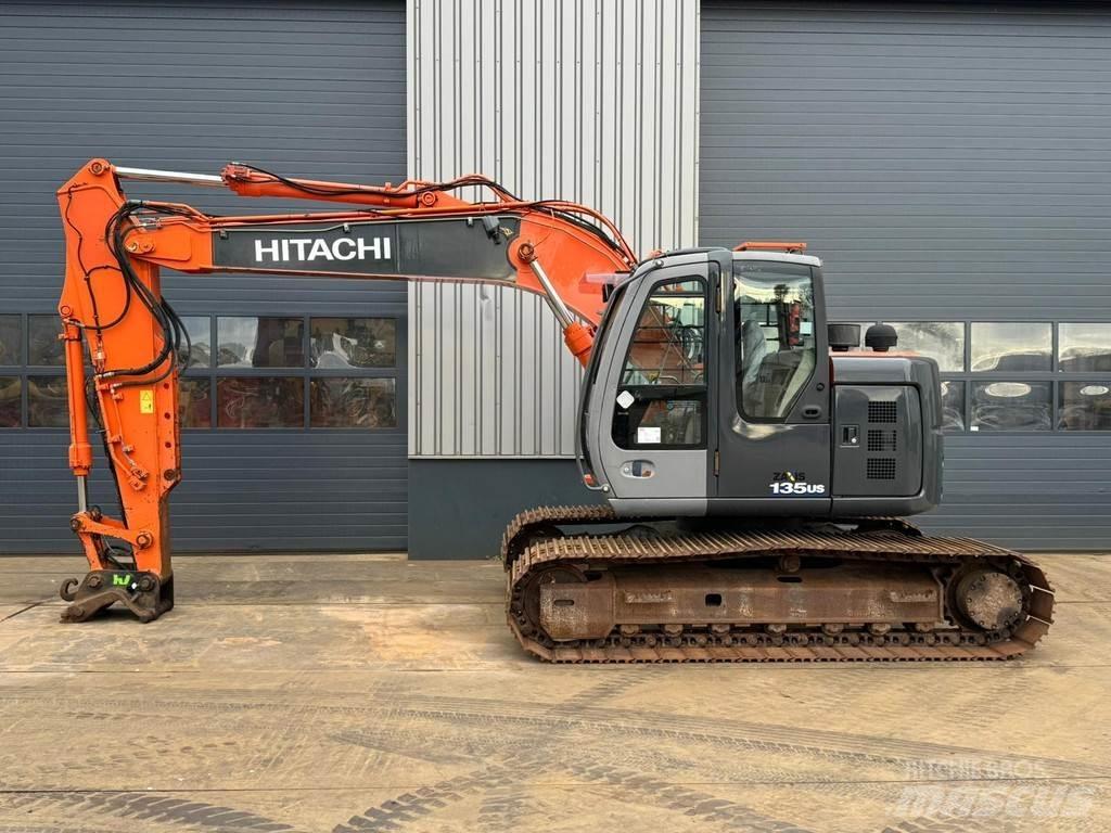 Hitachi ZX135US Bageri gusjeničari