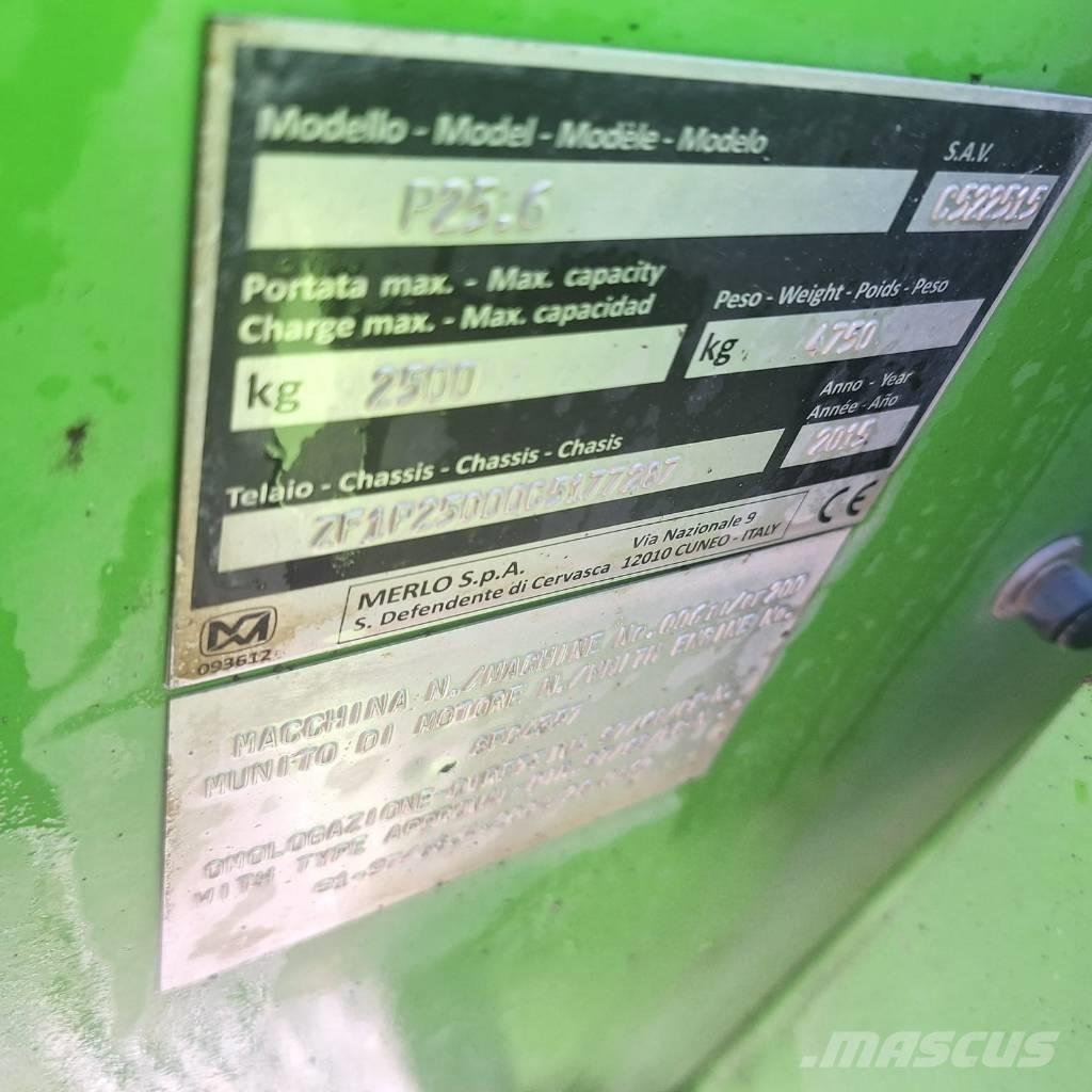 Merlo P25.6 Teleskopski viličari