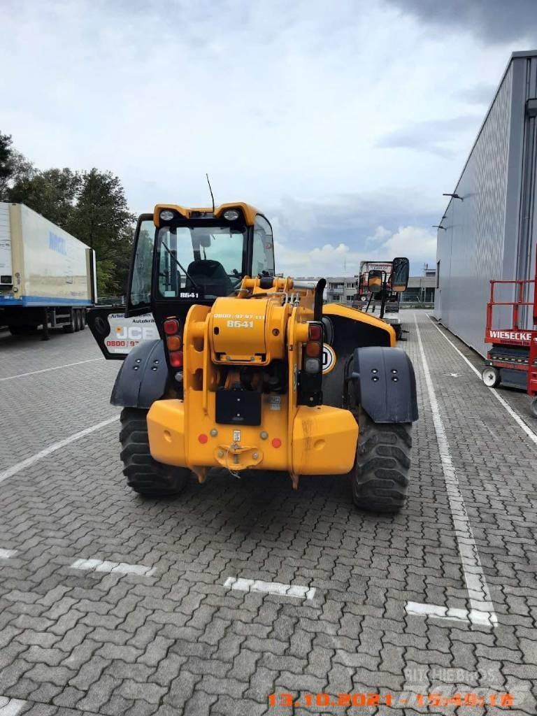 JCB 540-140 Teleskopski viličari