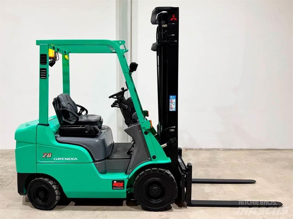 Mitsubishi FD20NT Dizelski viličari