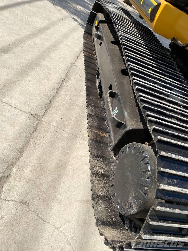 CAT 320 D Bageri gusjeničari