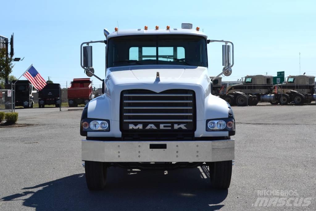 Mack Granite GU 713 Traktorske jedinice