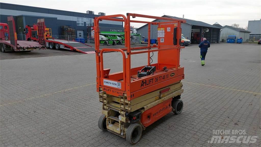 JLG 1930ES Škaraste platforme