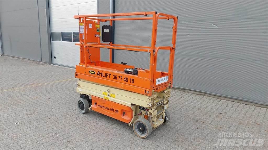 JLG 1930ES Škaraste platforme