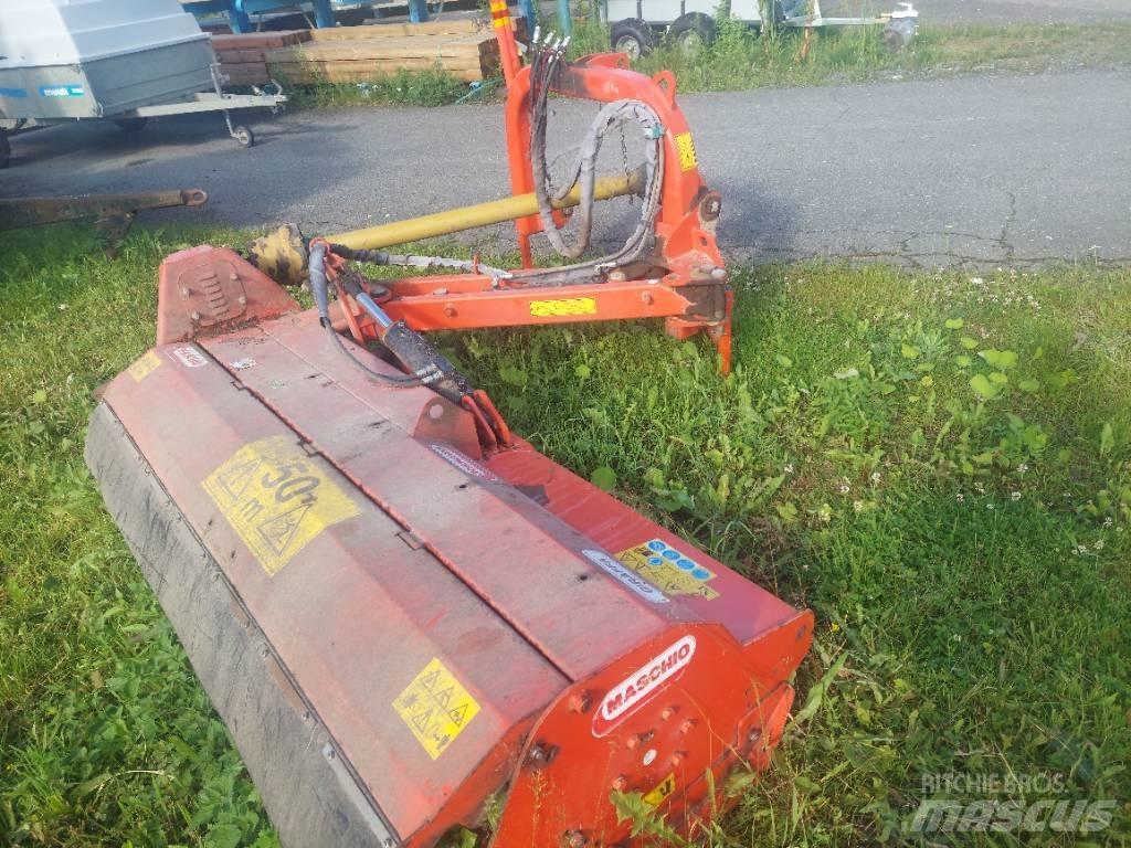 Maschio Giraffa 210 Kosilice za pašnjak