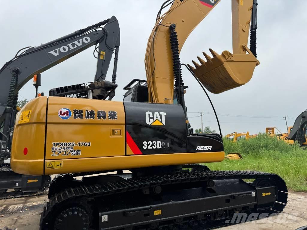 CAT 323D2 Bageri gusjeničari