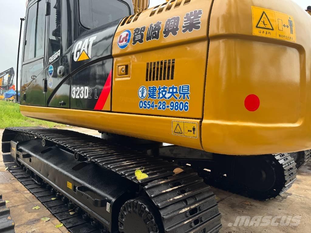 CAT 323D2 Bageri gusjeničari