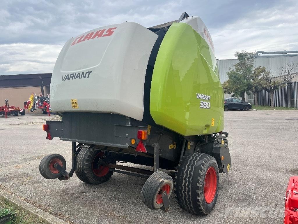 CLAAS Variant 380 Rolo balirke