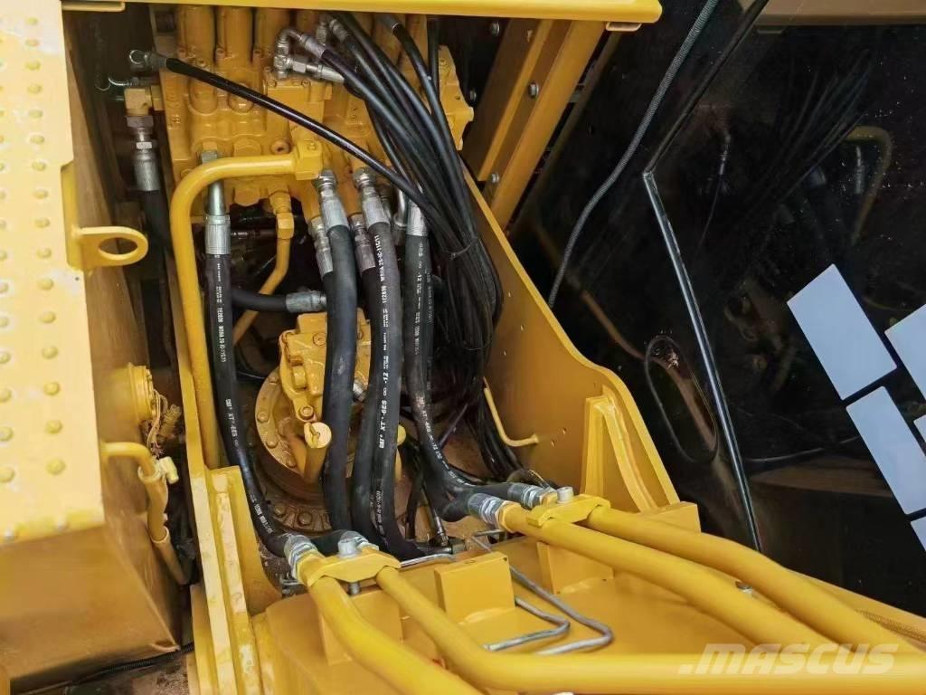 CAT 313GC Bageri gusjeničari