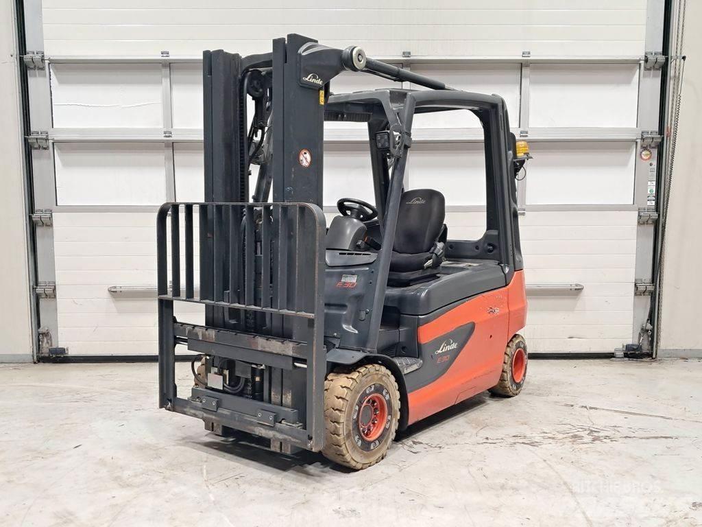 Linde E30L-01 Električni viličari
