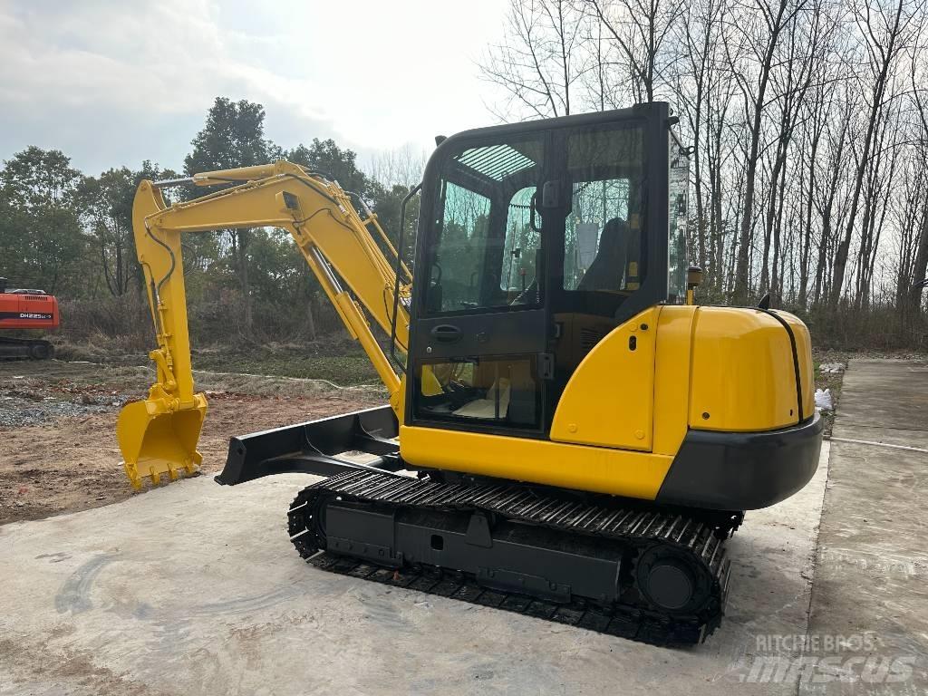Komatsu PC 56 Bageri gusjeničari