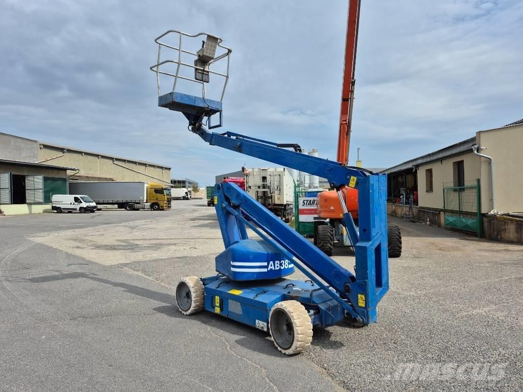 UpRight AB38 Zglobne podizne platforme