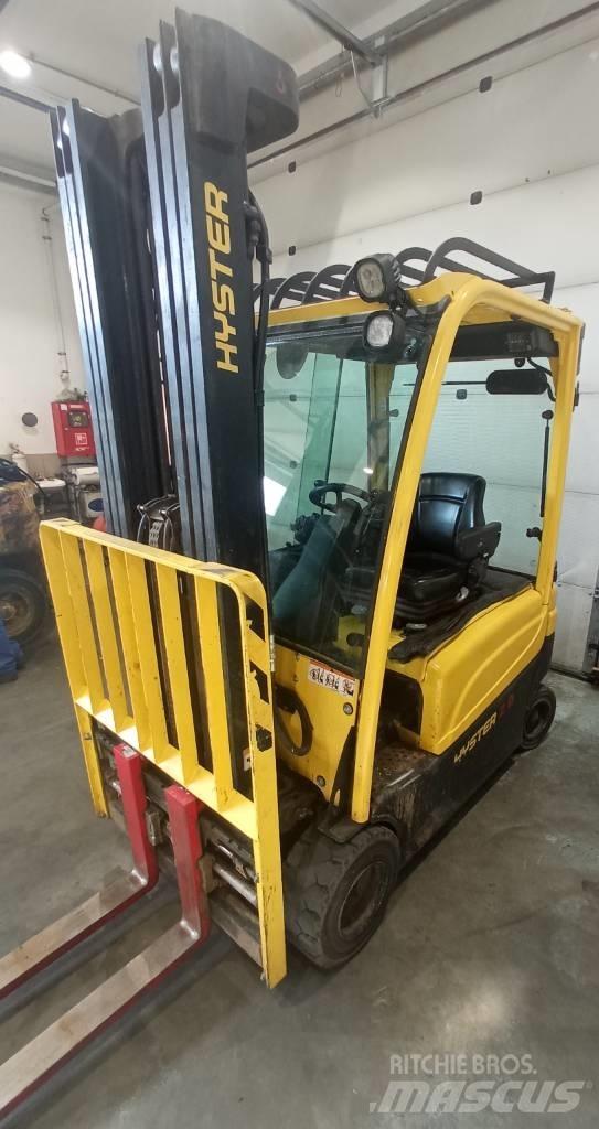 Hyster J 2.0 XN LWB Električni viličari