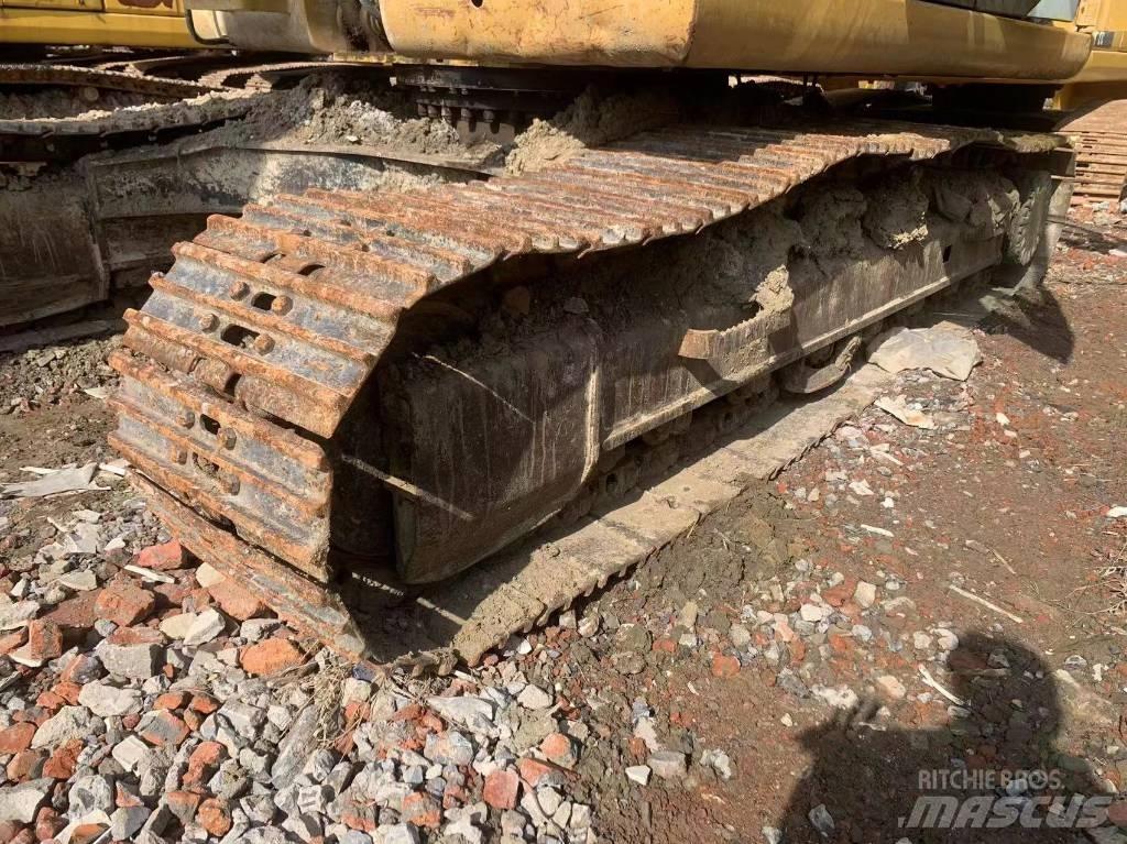 CAT 323D2 Bageri gusjeničari