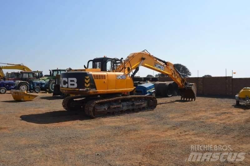 JCB JS205 Mini bageri <7t