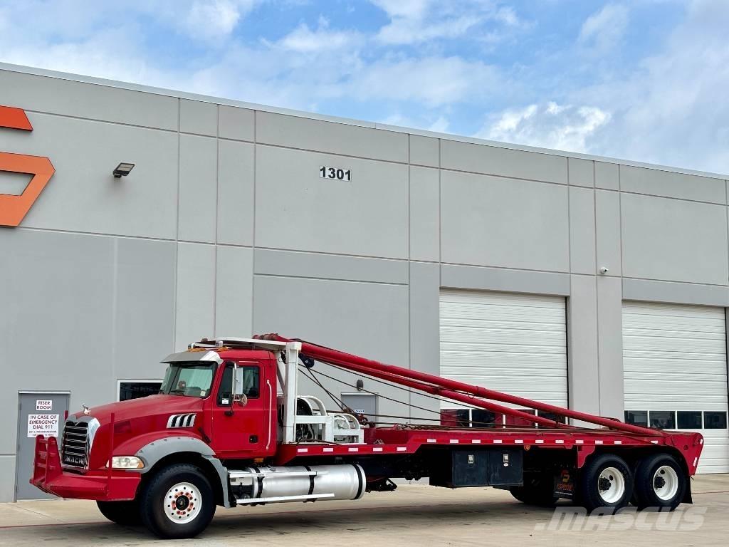 Mack GU813 Recovery vozila