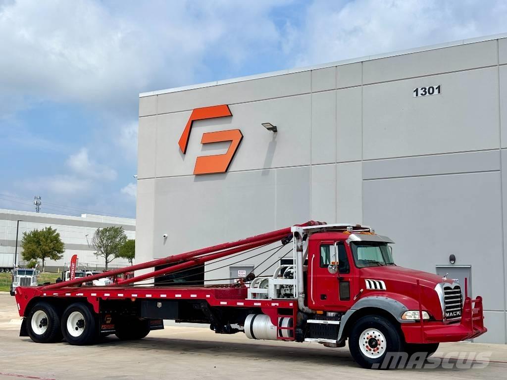 Mack GU813 Recovery vozila