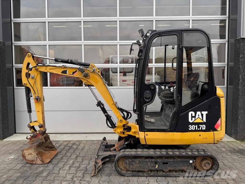 CAT 301.7D Mini bageri <7t