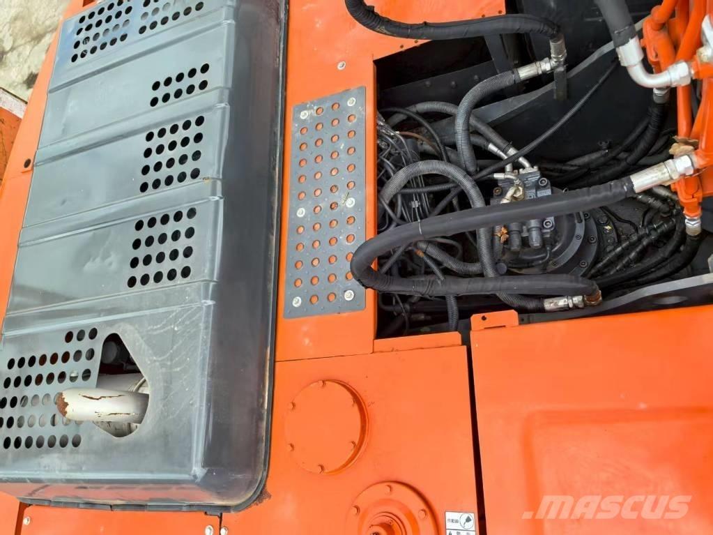 Hitachi ZX 240 HG Bageri gusjeničari