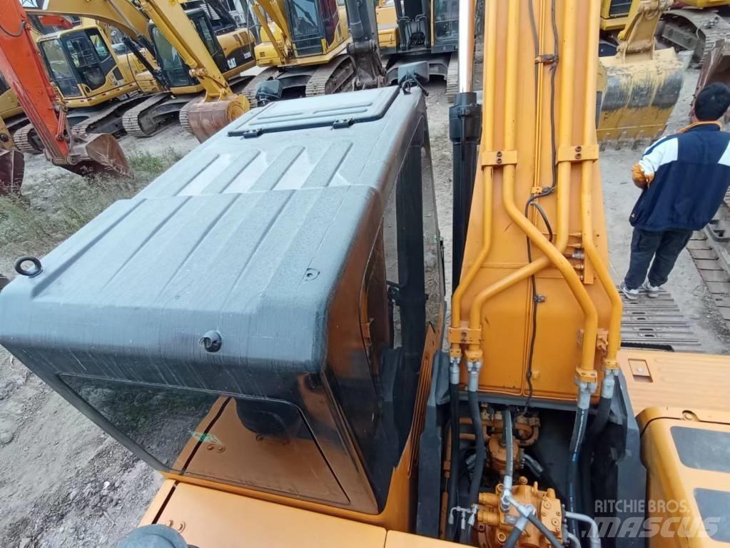 Hyundai Robex 215-9T Bageri gusjeničari