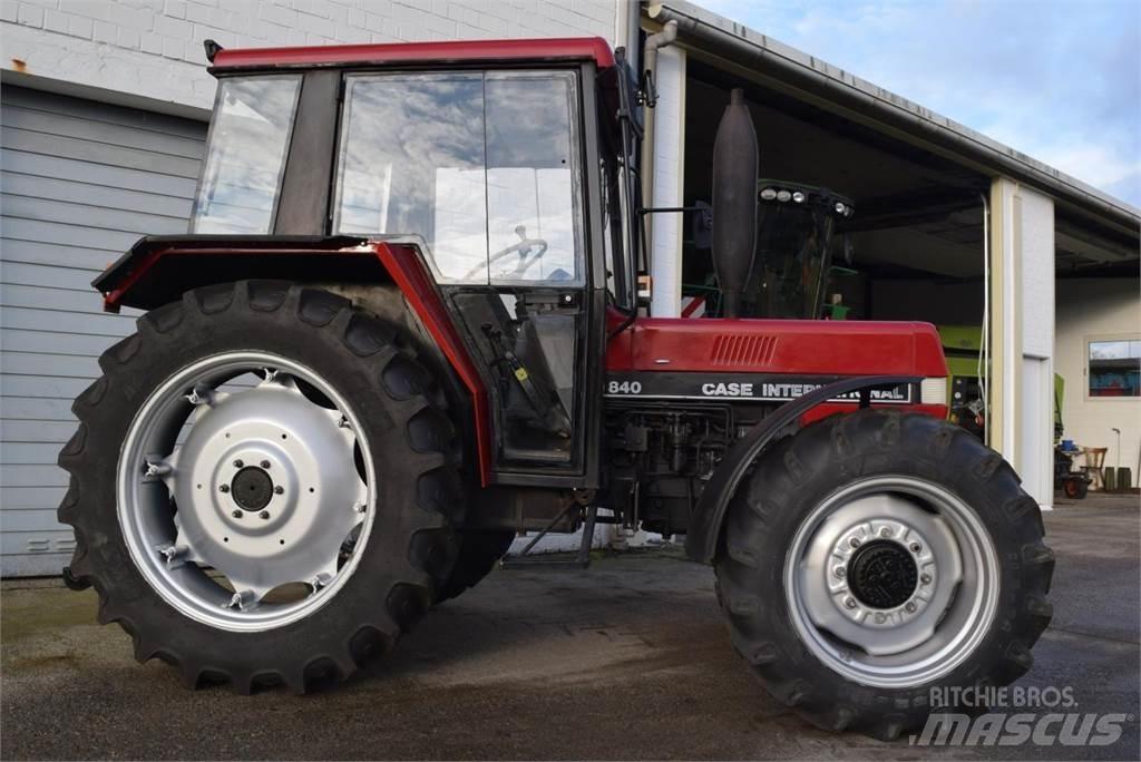 Case IH 840 Traktori