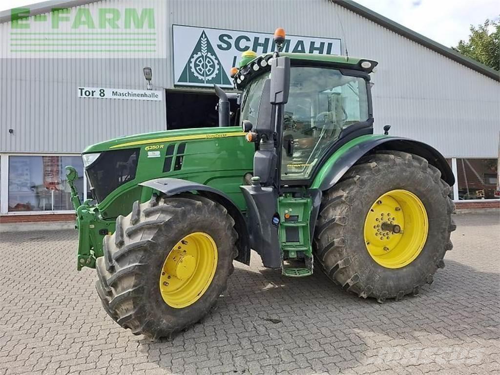 John Deere 6250r Traktori