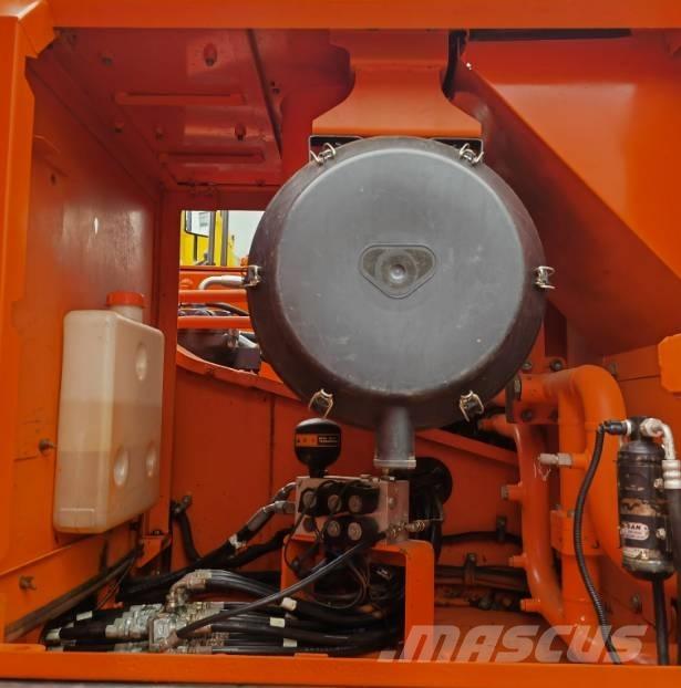 Doosan DX340LC-9C Bageri gusjeničari