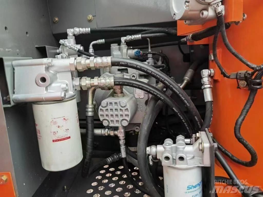 Hitachi 120 Bageri gusjeničari
