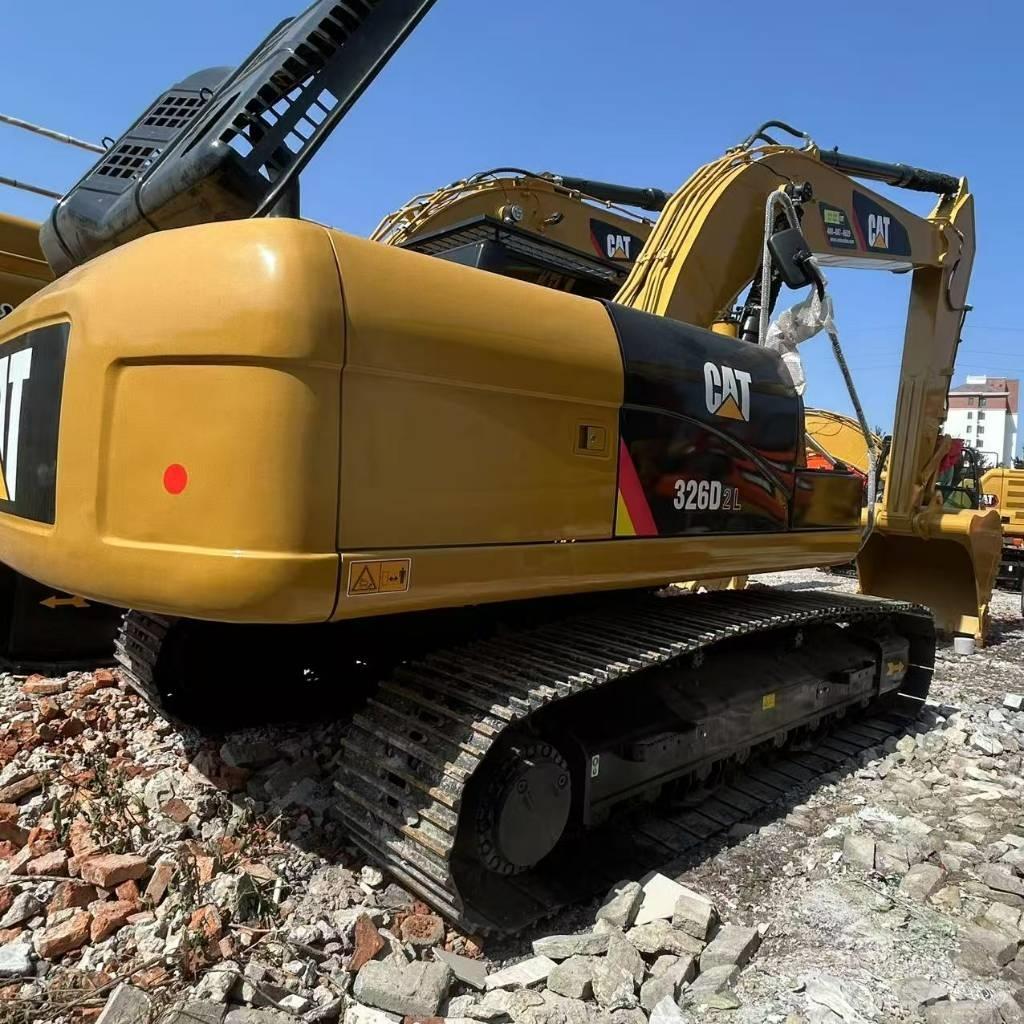 CAT 326D2L Bageri gusjeničari