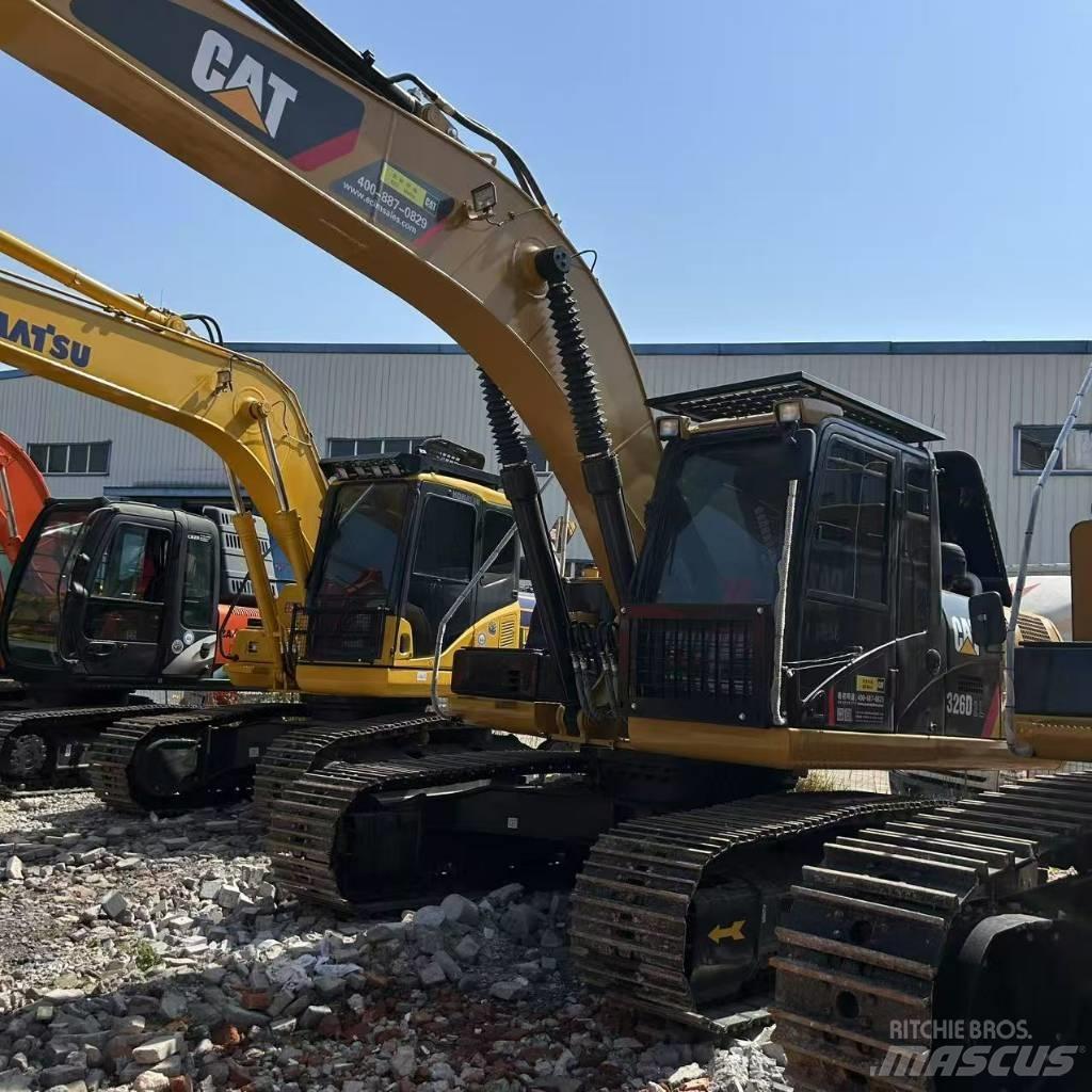CAT 326D2L Bageri gusjeničari