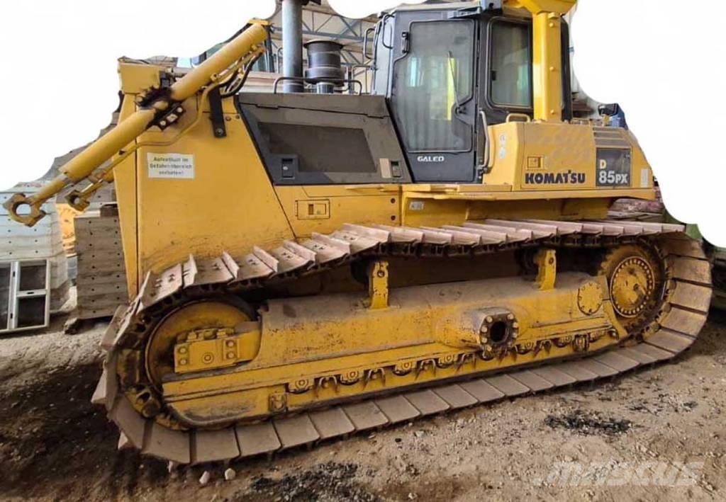 Komatsu D85PX-15EO Buldožeri gusjeničari