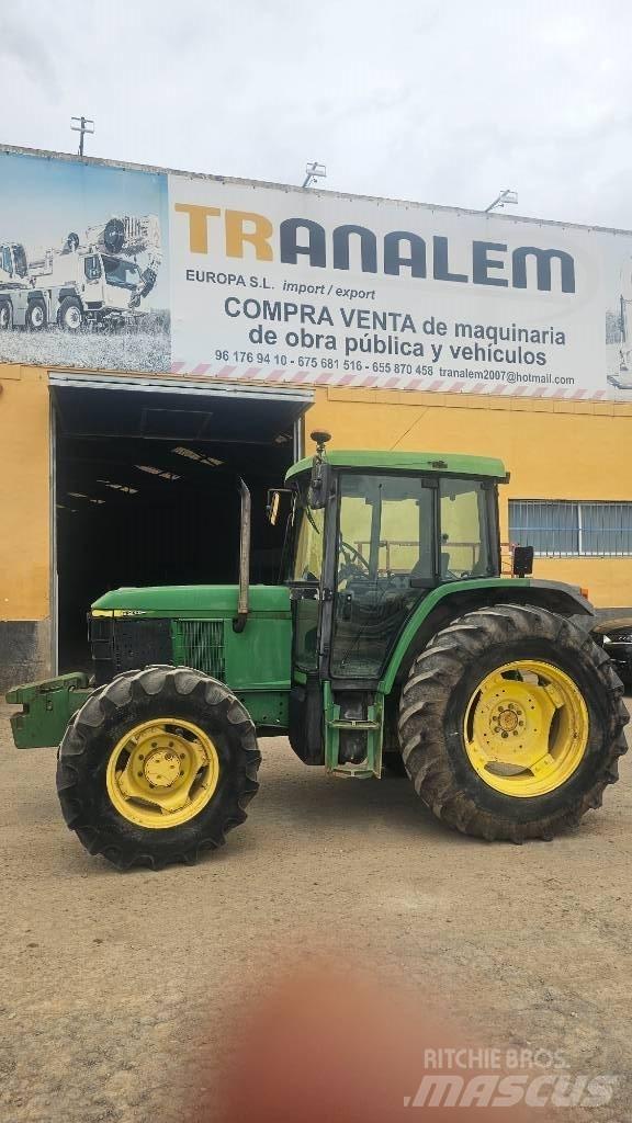 John Deere 6210 Traktori
