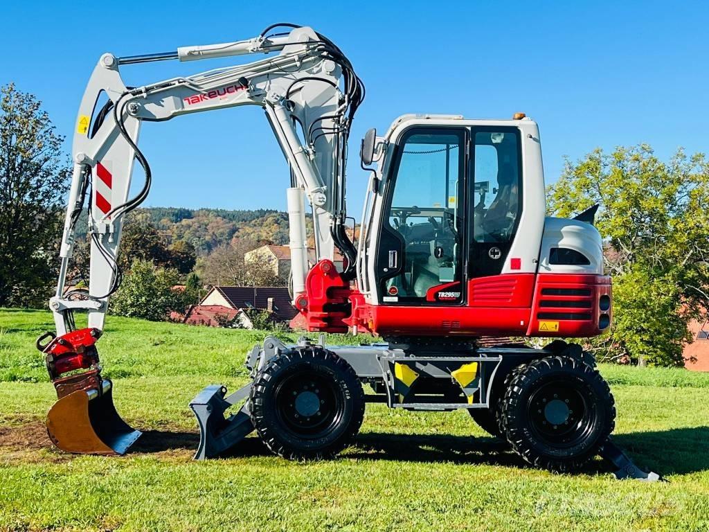 Takeuchi TB 295 W Bageri na kotačima