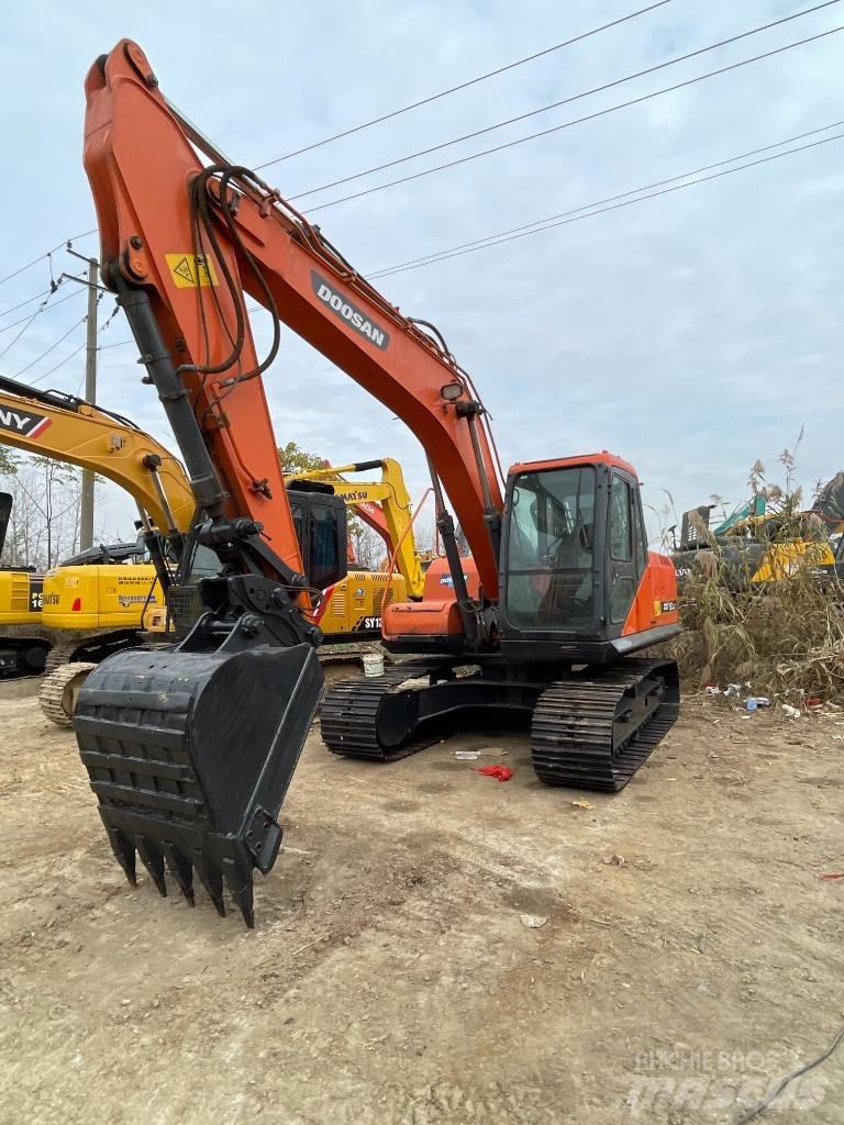 Doosan dx150 Bageri gusjeničari