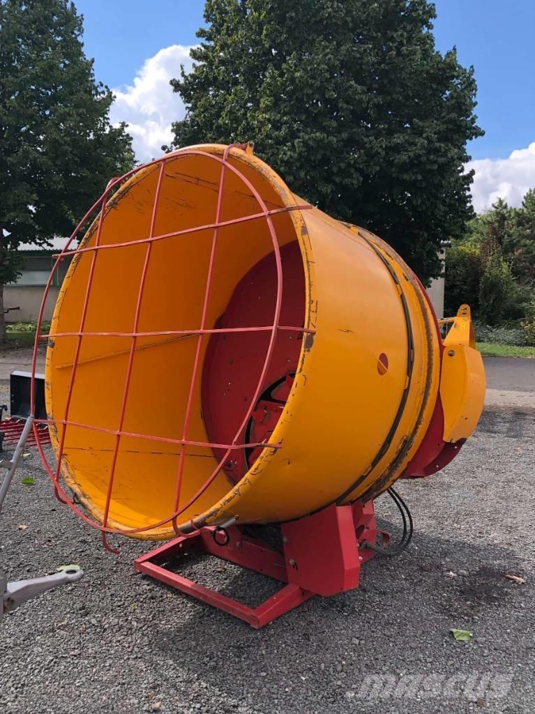 TEAGLE TOMAHAWK 5050 Rezači za bale, rezači i mašine za odmotavanje bala