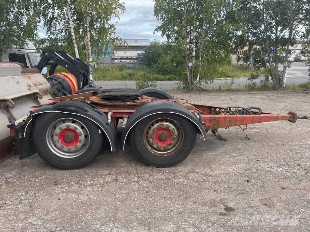 Krone SDP27-M2 Poluprikolice sa ceradom