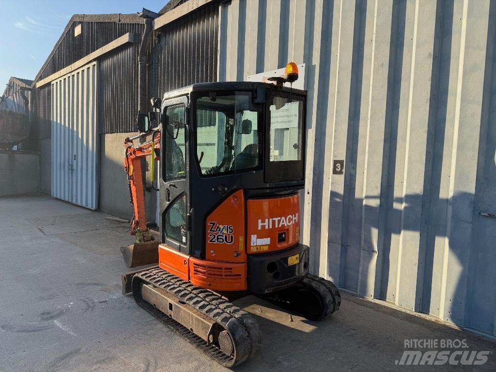 Hitachi ZX 26 Mini bageri <7t