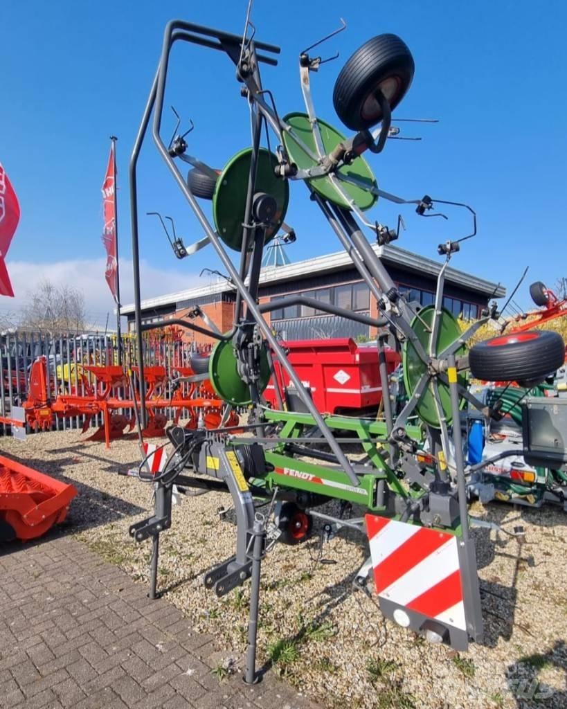 Fendt Lotus 770 Okretači i sakupljači sijena