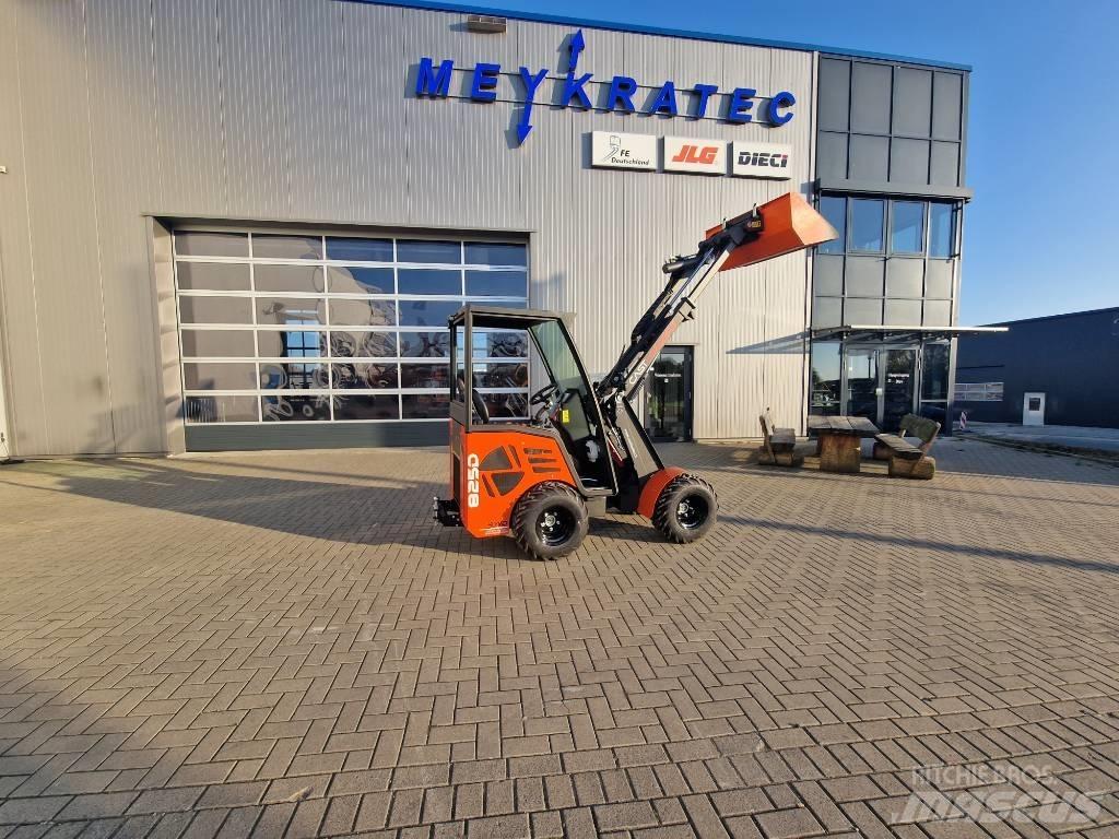Cast Loaders 825D Teleskopski viličari