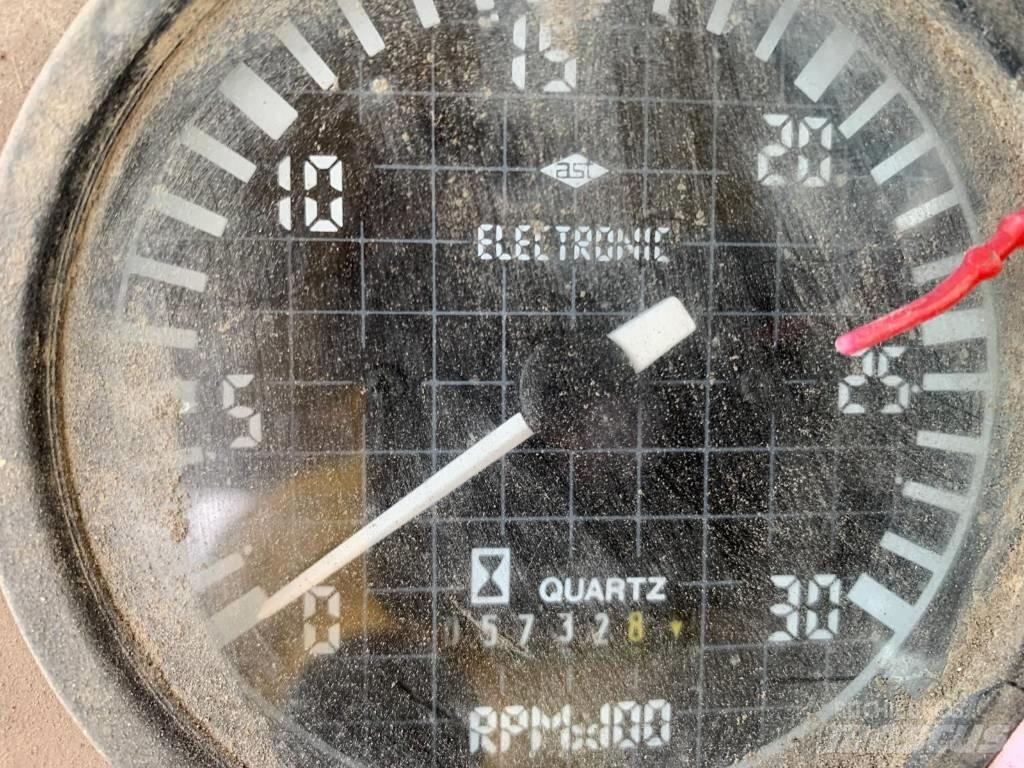 Hydrema 910 Demperi za gradilišta
