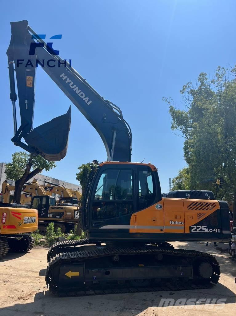 Hyundai 225LC-9t Bageri gusjeničari