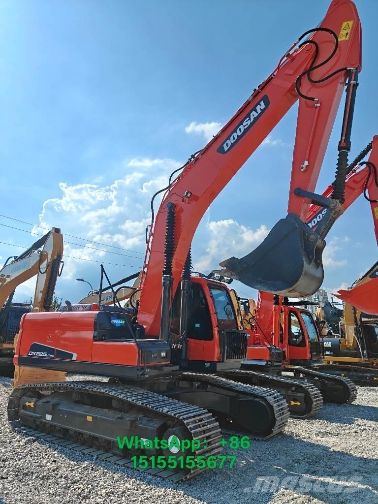 Doosan 225 LCA Bageri gusjeničari
