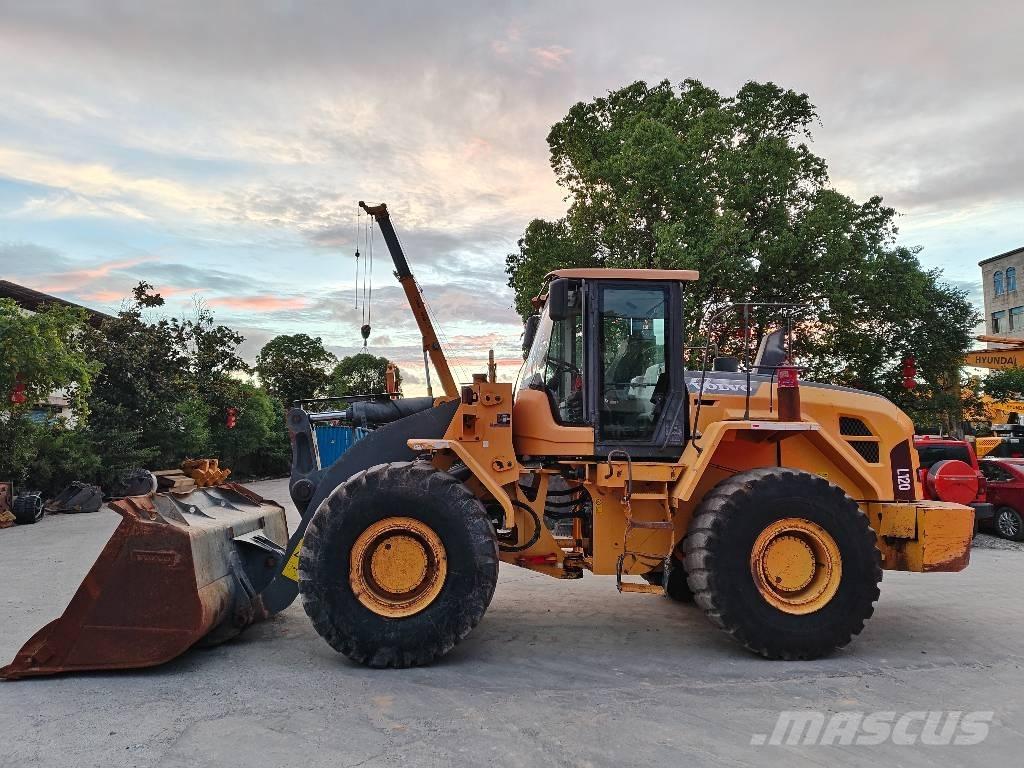 Volvo L 120 Utovarivači na kotačima