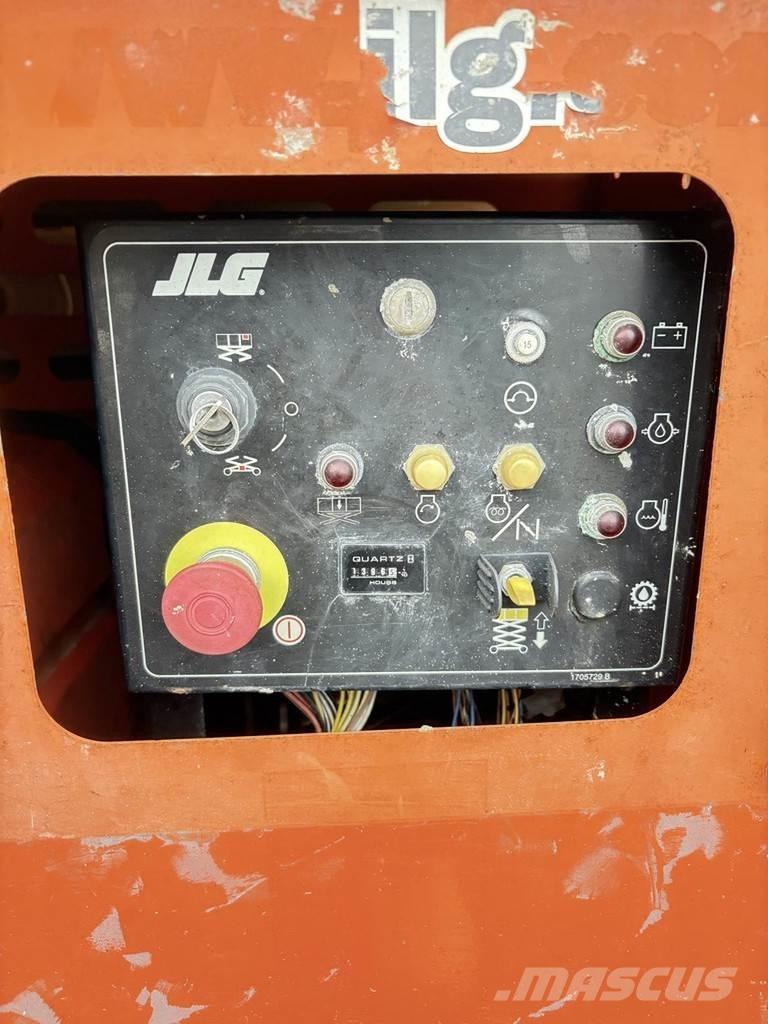 JLG 260 mrt Škaraste platforme