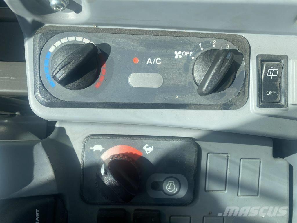 Kubota KX 163-5 Bageri gusjeničari