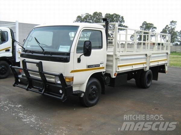 Nissan Cabstar Kamioni sa otvorenim sandukom