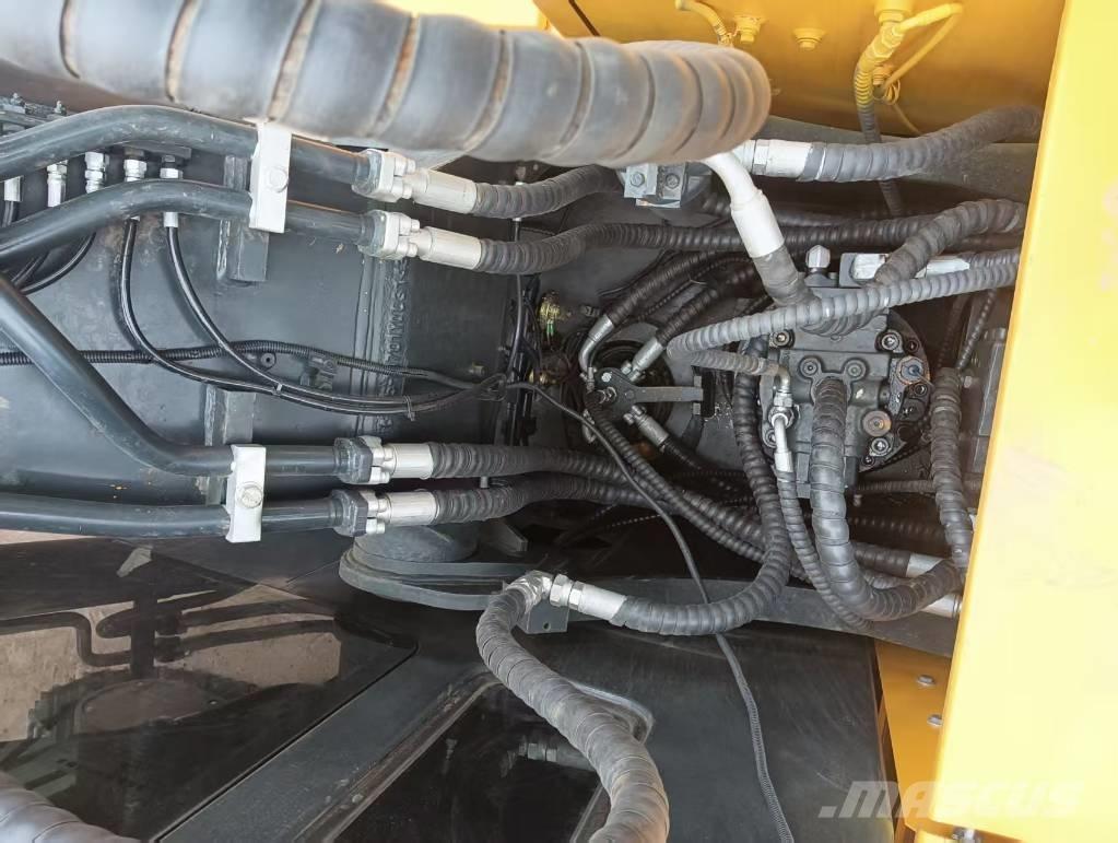 Hyundai 220 LC-9S Bageri gusjeničari