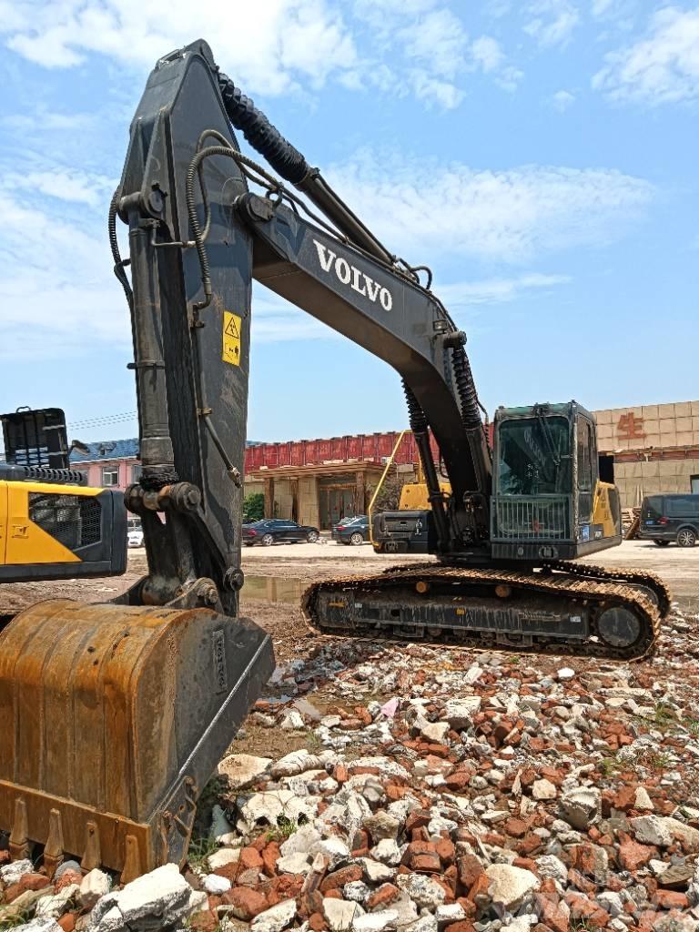 Volvo EC 240 Bageri gusjeničari