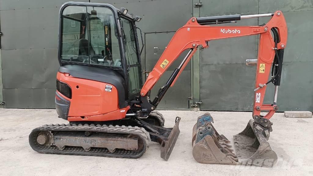 Kubota U 27-4 Mini bageri <7t